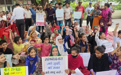 चुनाव आये जीत का ताज पहनाकर चले गए परन्तु चुनावी जिन्न की नहीं हुई बोतल में वापसी