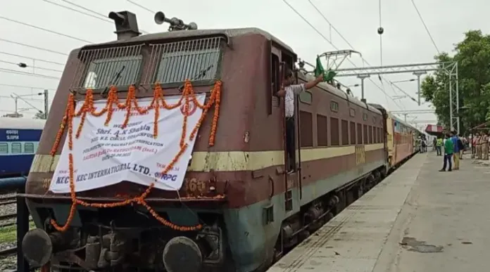 100 किलोमीटर की स्पीड से दौङी लालकुआं-काठगोदाम तक इलेक्ट्रिक ट्रेन का सफल परीक्षण