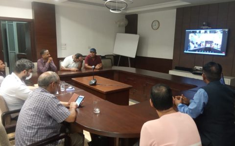 कैम्प कार्यालय में मुख्यमंत्री पुष्कर सिंह धामी ने ‘बीज बम अभियान सप्ताह’ का किया शुभारंभ
