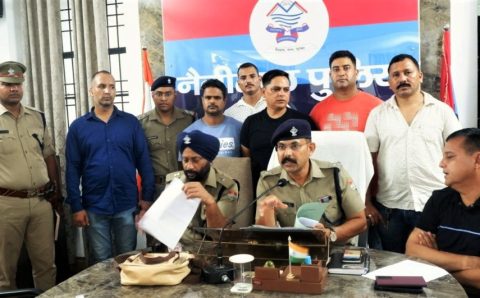 राजमित्रीगिरि रास न आई स्मैक के कारोबार में किस्मत आज़माई पुलिस ने हथकड़ी लगाई