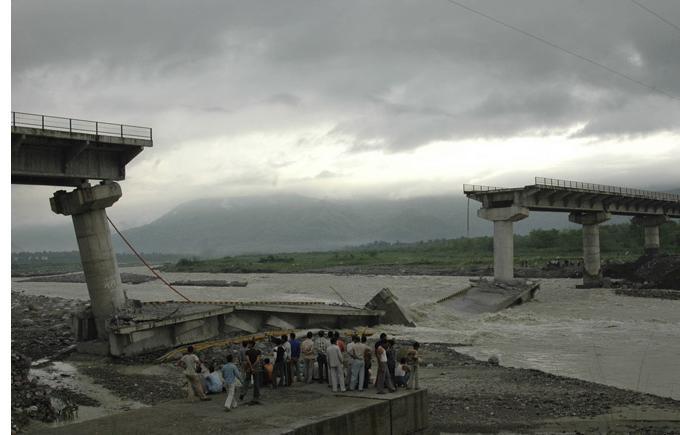 उत्तराखंड सरकार आई एक्शन में पुलों के नीचे नहीं होगा खनन