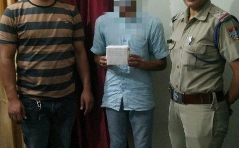 थाना बनभूलपुरा पुलिस ने 01 स्मैक तस्कर से 6.7 ग्राम स्मैक बरामद कर किया गिरफ्तार।