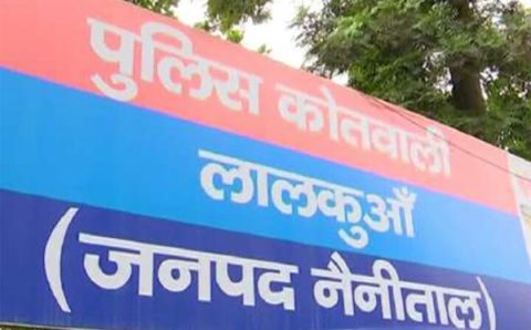 दो ट्रांसपोर्टरों के बीच हुई जबरदस्त कहा-सुनी मामला पहुँचा कोतवाली