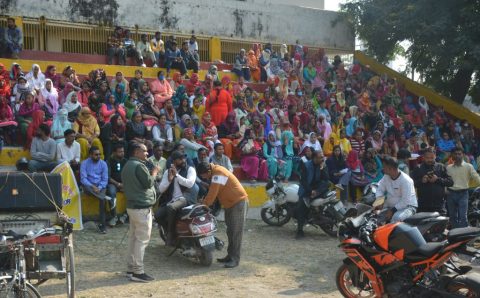 माननीयो की सैलरी लाखो साथ मे पेंशन कर्मचारी वेतनमान बृद्धि की टेंशन लिये सड़को पर ?