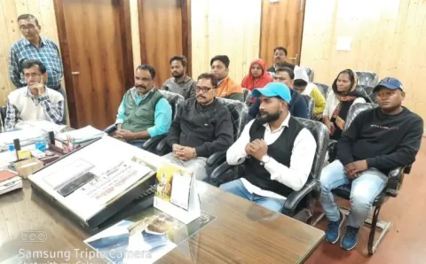 नगर निगम के खिलाफ “ब्रहमास्त्र” कल से शहर की सफाई व्यवस्था “ठप्प”…देखे VIDEO