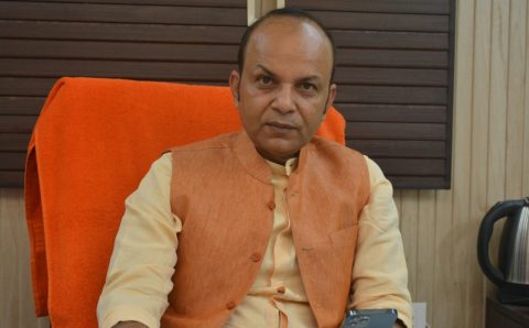 बजट जनविरोधी और निराशाजनक बजट में झोल ही झोल – किया बोले डिंपल>>देखे VIDEO
