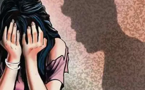 कोल्ड ड्रिंक में नशीला पदार्थ पिलाकर युवती से दुष्कर्म का  सनसनी खेज मामला