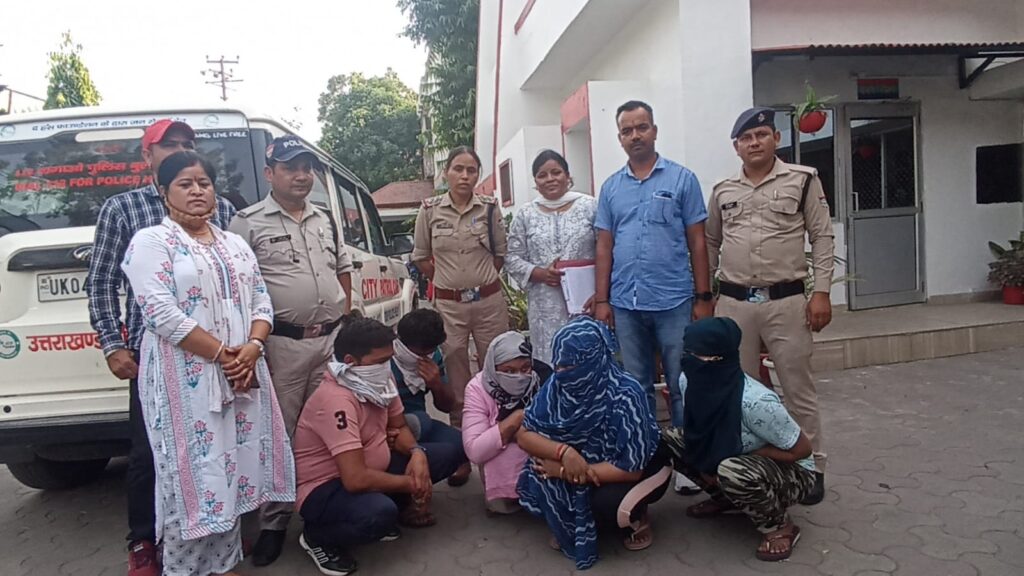 पश्चिम बंगाल से तानिया पहुँची हल्द्वानी सेक्स रैकेट चलाने पुलिस ने सरगना एवम 6 को लिया हिरासत में