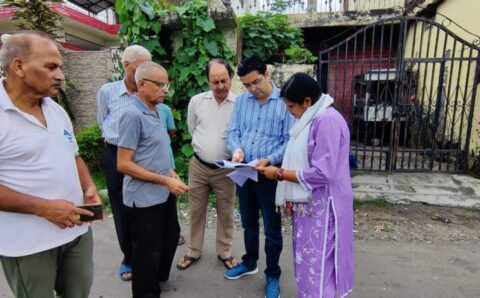 ग्राम प्रधान ने बरेली निवासी को दिया अनापत्ति पत्र ऋचा सिंह ने पकड़ी बड़ी गड़बड़ी की गई बड़ी कार्यवाही