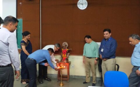 उन्नत नवजात पुनर्जीवन कार्यशाला का दीप प्रज्वलित कर कार्यशाला का शुभारंभ किया गया> VIDEO