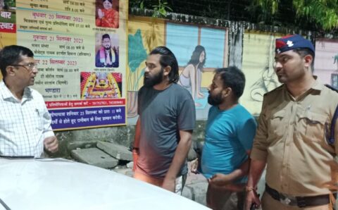 बिना हेलमेट वाहन चलाने एवम यातायात निमय तोड़ने वालो की खैर नहीं > VIDEO,पत्रकार को दी धमकी न्यूज मत चलाना हमारा भाई वकील है