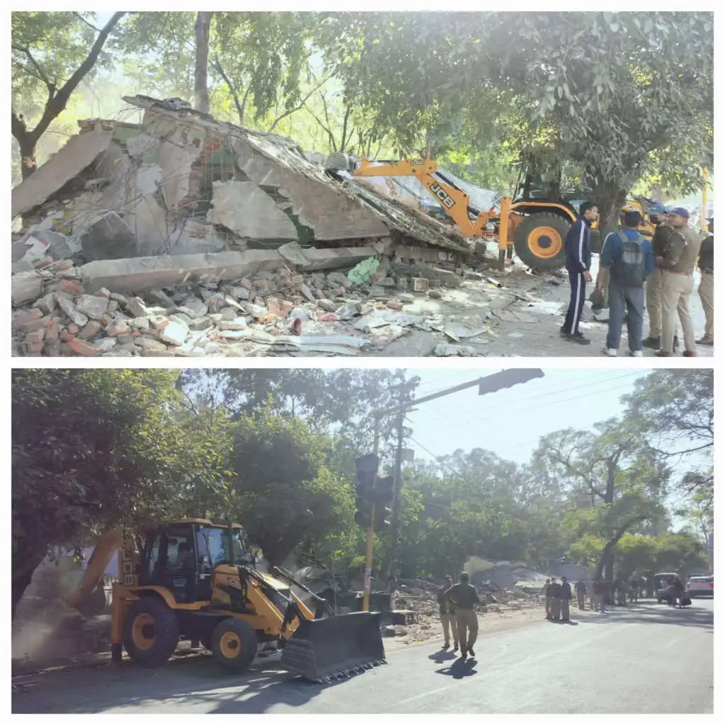 44 दुकानों का धवस्तिकरण बाजार छेत्र में अवैध व्यावासिक प्रतिष्ठान के निर्माण को नज़रअंदाज़ ?