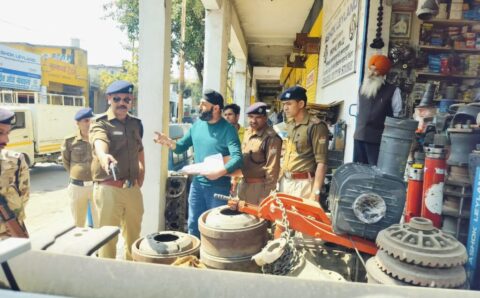 111 कबाड़ी, 143 मोटर गैराज, 32 रिपेयरिंग की दुकानो के साथ 123 लोगों के चालान