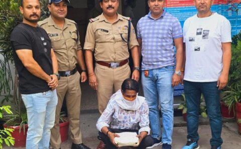 मटर गली से 764 ग्राम अवैध चरस व 31,550 रुपये के साथ अभियुक्त को गिरफ्तार