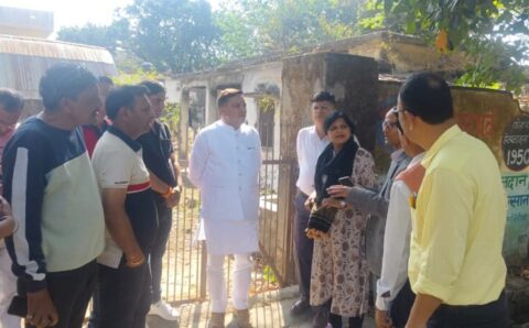ब्लॉक के पास हाईटेक शौचालय के लिए स्थल का चयन किया गया