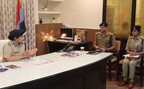 नशे के छोटे-छोटे कारोबारियों को पकड कर वाह-वाही न लूटी जाये,,,,,,रिधिम अग्रवाल